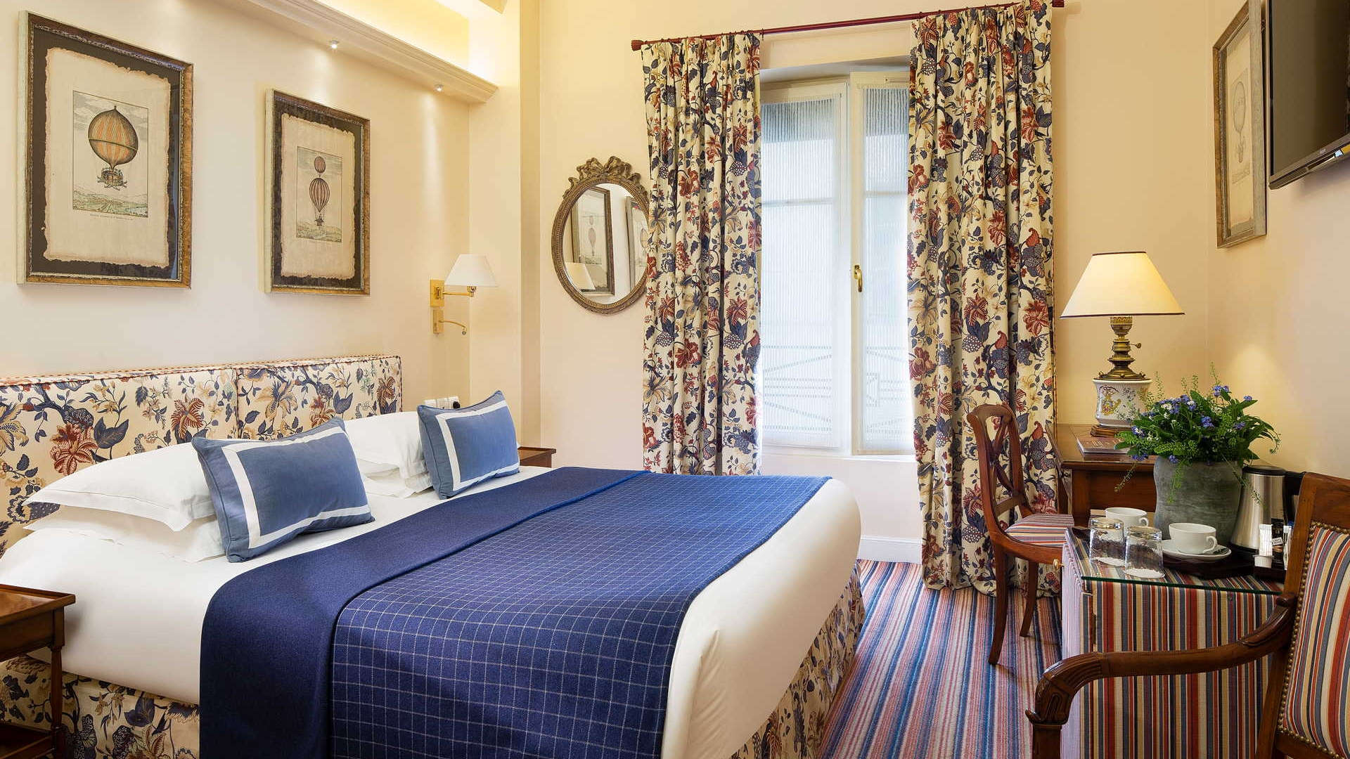 Chambre hôtel élégante et traditionnelle Hôtel paris centre – Hôtel Le Relais Madeleine